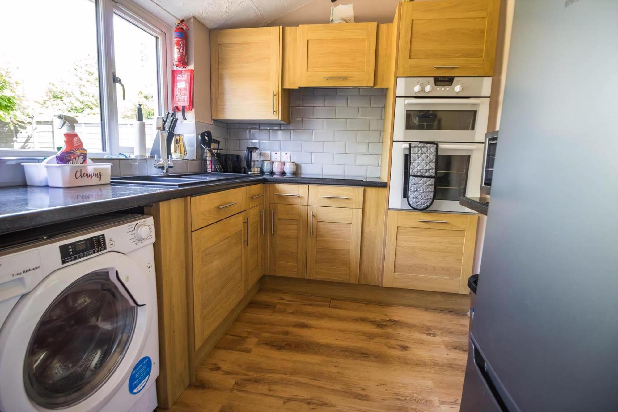 Stunning Cottage With A Private Hot Tub And Sauna In Norfolk Ref 99003Ac Lessingham Eksteriør bilde